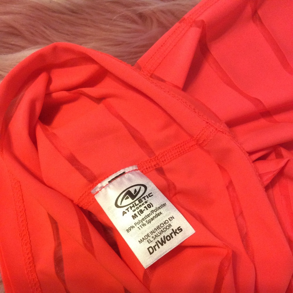 NWT Racerback Tee - Picture 5 of 5